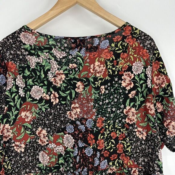 Torrid Top Size 1 Womens Black Red Lenny Floral Babydoll Blouse Boho Slub Tie - Picture 6 of 8